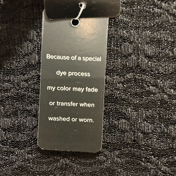 Torrid Black Sheer Fitted Crew Tee NWT 00 - Picture 9 of 14